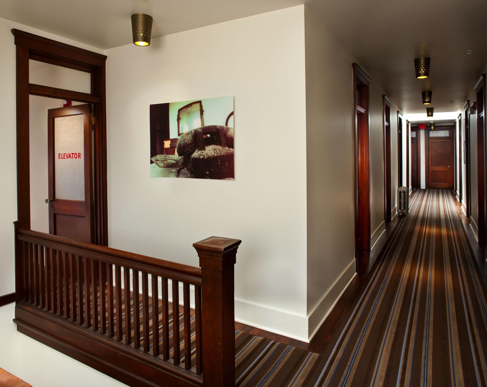 Commodore Hotel Astoria Ngoại thất bức ảnh