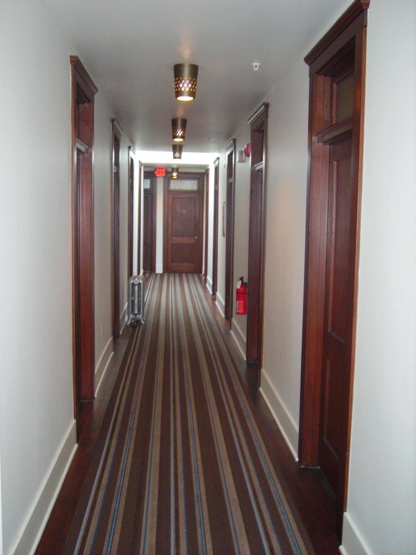 Commodore Hotel Astoria Ngoại thất bức ảnh